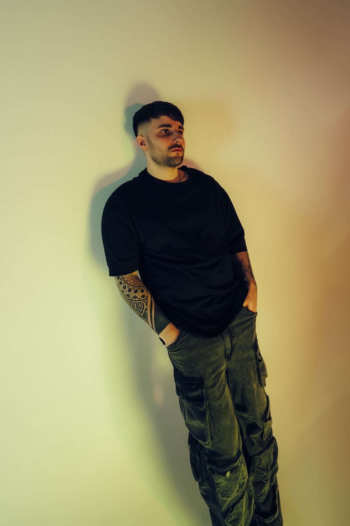 Leo Bellaera press photo 10