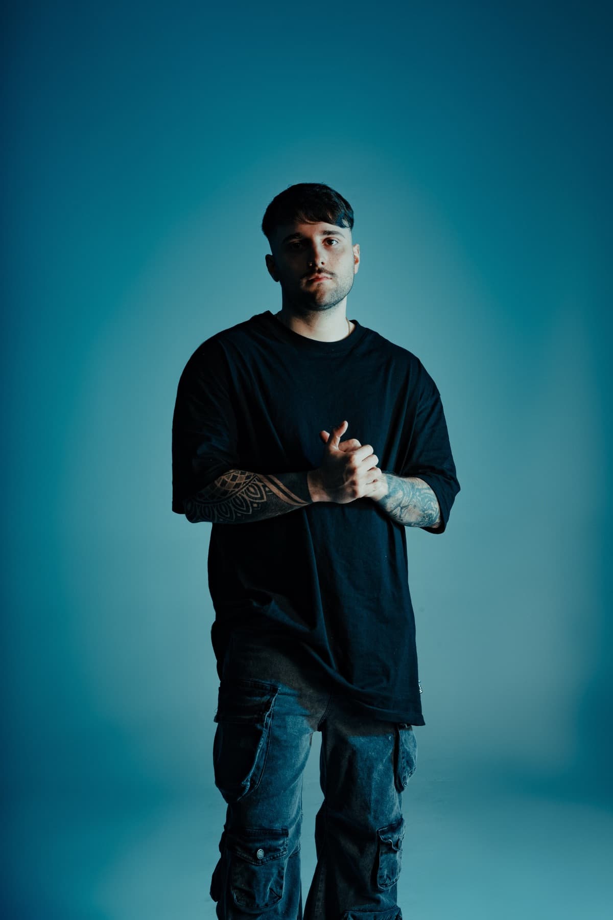 Leo Bellaera press photo 13